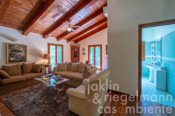 Image No.25-Maison de campagne de 4 chambres à vendre à Arezzo