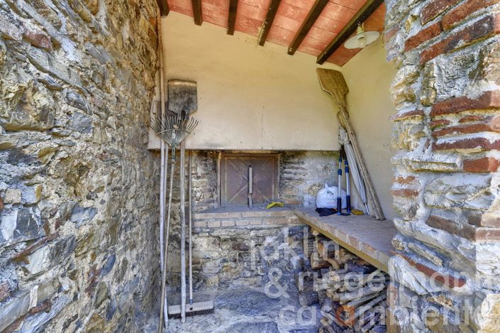 Image No.12-4 Bed Country House for sale