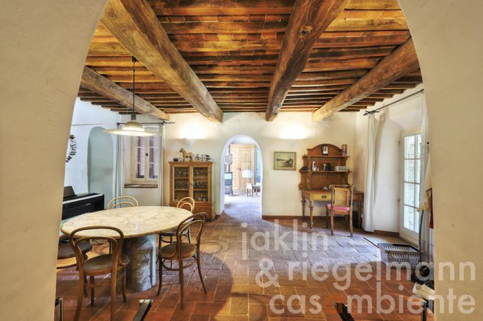 Image No.18-4 Bed Country House for sale