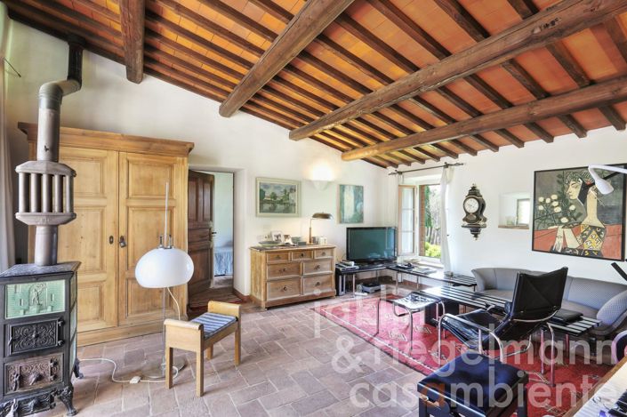 Image No.36-4 Bed Country House for sale