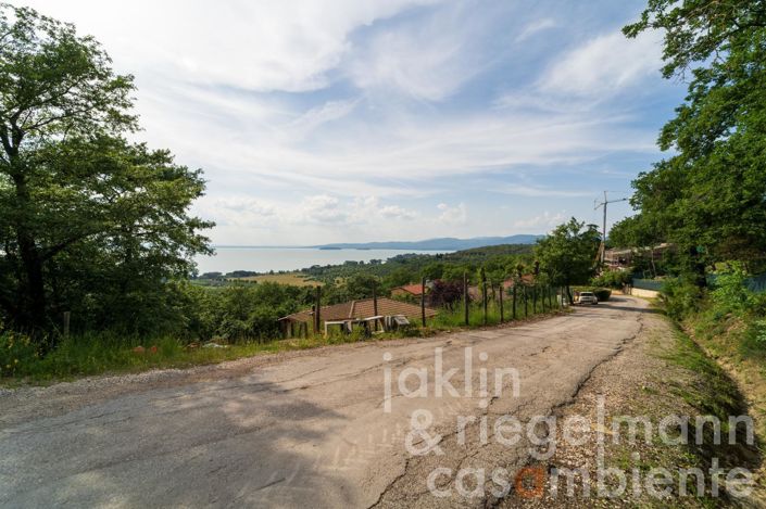 Image No.21-3 Bed Country House for sale