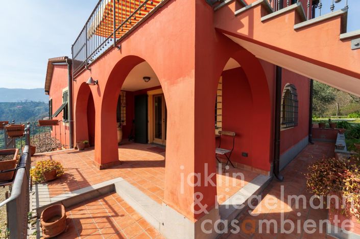 Image No.14-5 Bed Country House for sale