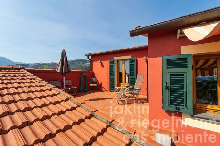 Image No.21-5 Bed Country House for sale