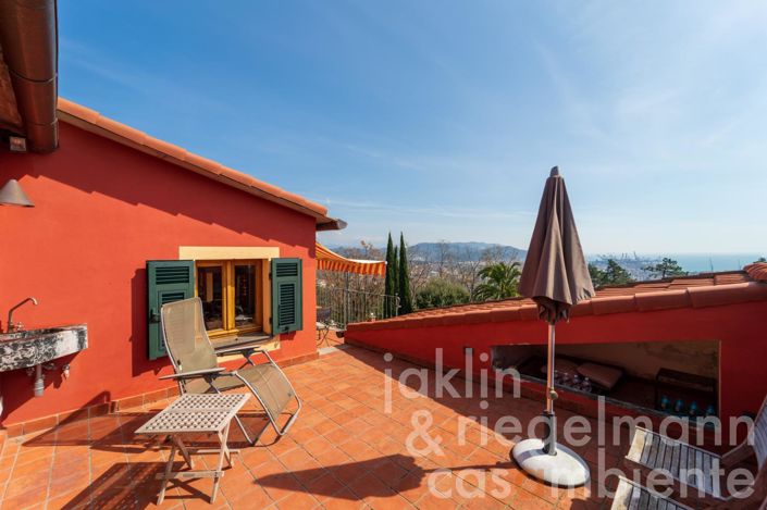 Image No.23-5 Bed Country House for sale