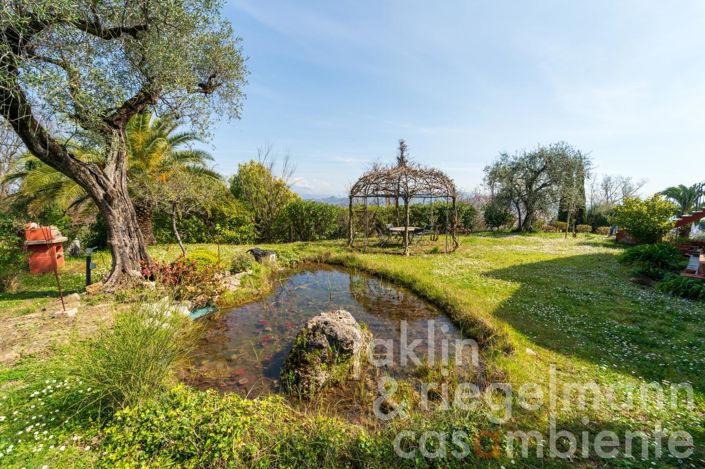 Image No.35-5 Bed Country House for sale