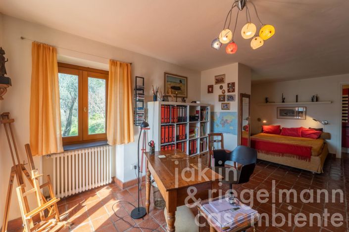 Image No.59-5 Bed Country House for sale