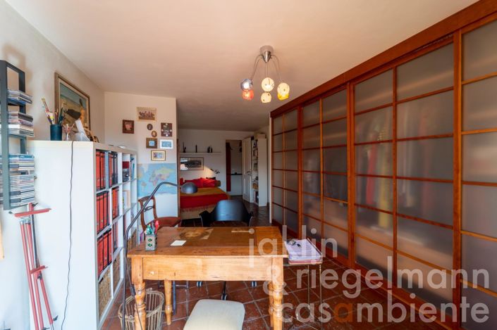 Image No.60-5 Bed Country House for sale