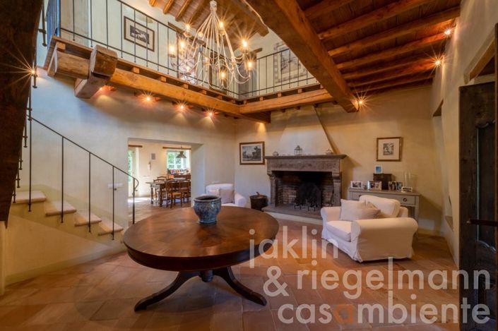 Image No.33-5 Bed Country House for sale