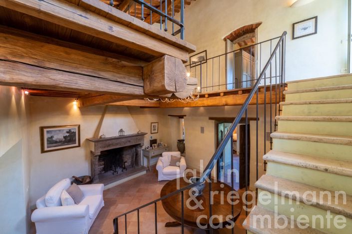 Image No.40-5 Bed Country House for sale