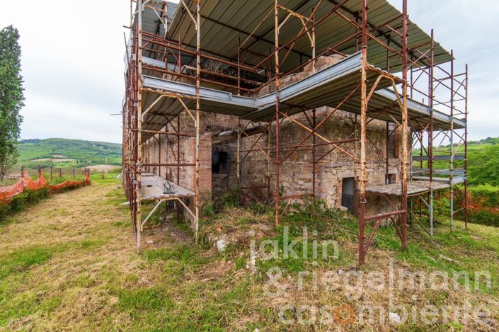 Image No.11-4 Bed Country House for sale