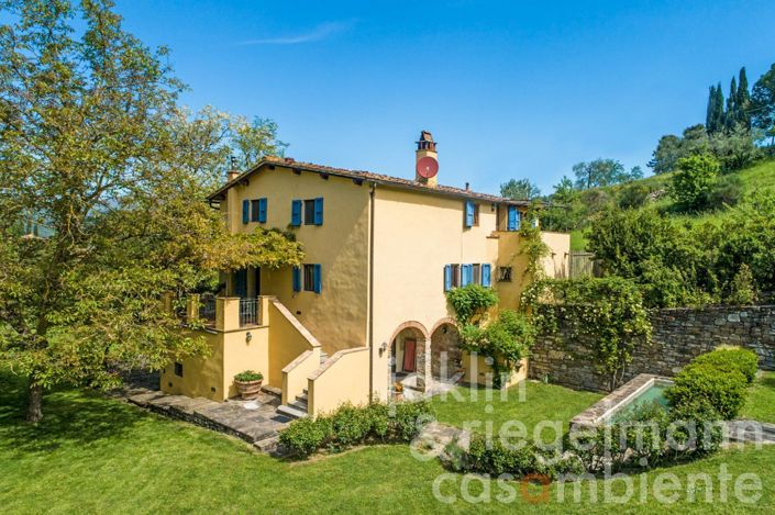 Image No.1-4 Bed Country House for sale