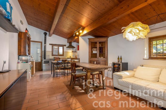 Image No.34-5 Bed Country House for sale