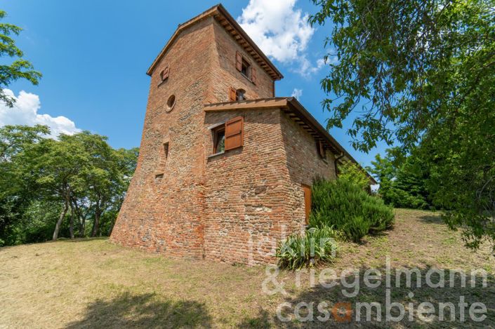 Image No.14-5 Bed Country House for sale