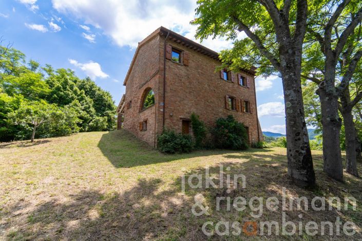 Image No.16-5 Bed Country House for sale