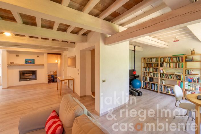 Image No.28-5 Bed Country House for sale