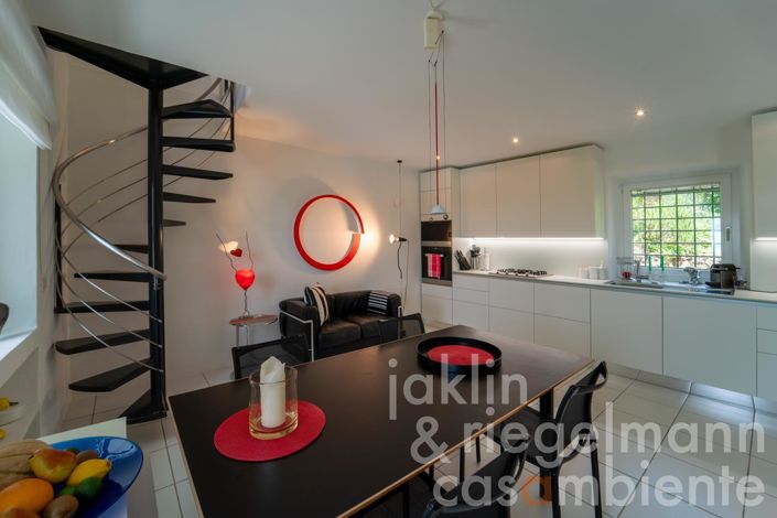 Image No.19-2 Bed Country House for sale