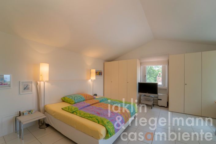 Image No.22-2 Bed Country House for sale