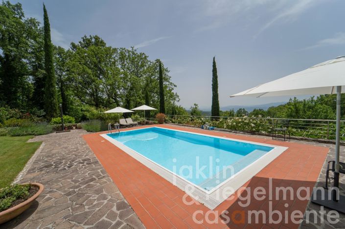 Image No.44-2 Bed Country House for sale