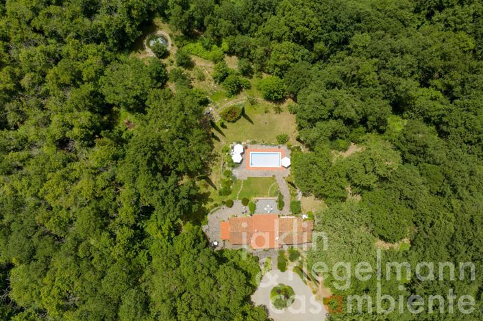 Image No.7-2 Bed Country House for sale