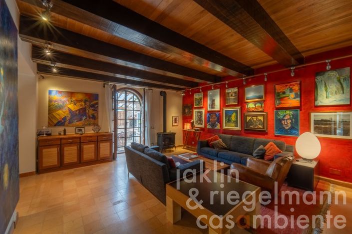 Image No.1-5 Bed Country House for sale