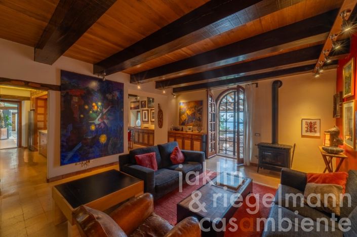 Image No.27-5 Bed Country House for sale