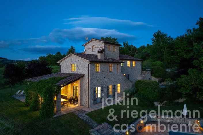 Image No.17-5 Bed Country House for sale