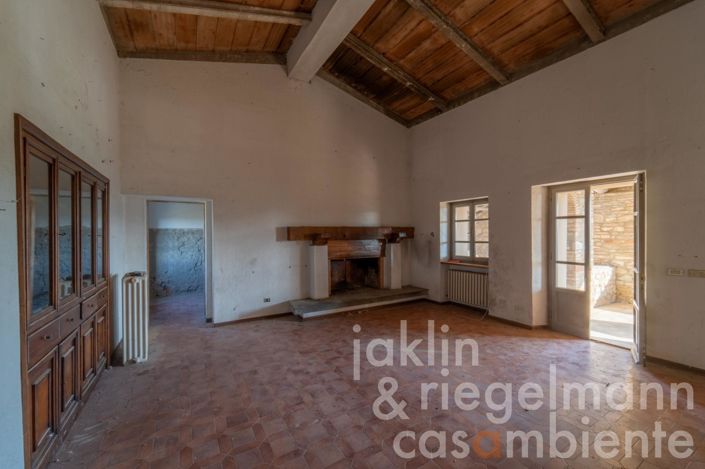 Image No.41-8 Bed Farmhouse for sale