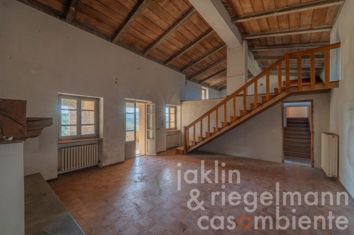 Image No.42-8 Bed Farmhouse for sale