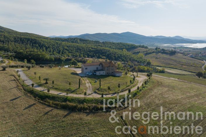 Image No.10-8 Bed Farmhouse for sale