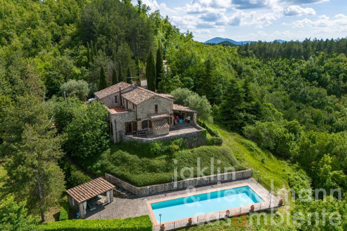 Image No.1-5 Bed Country House for sale