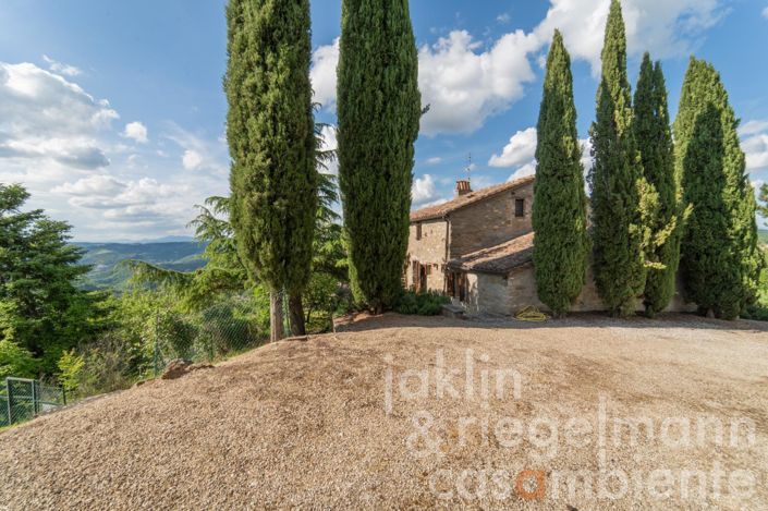 Image No.45-5 Bed Country House for sale