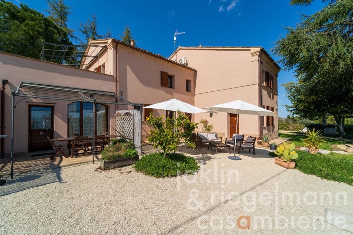 Image No.20-14 Bed Farmhouse for sale