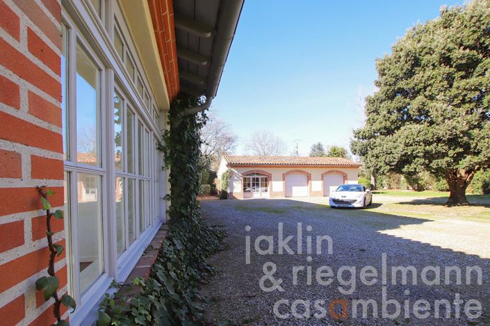 Image No.3-5 Bed Country House for sale