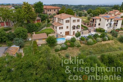 6697f737eea5em415008