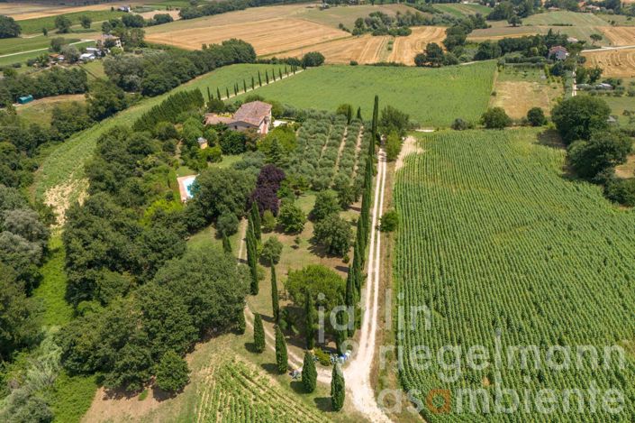 Image No.10-10 Bed Country House for sale