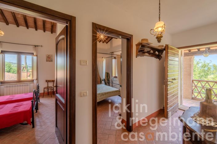 Image No.46-10 Bed Country House for sale