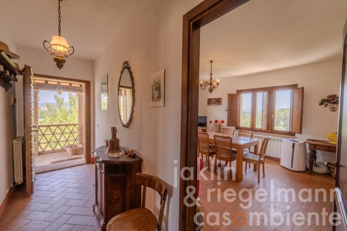 Image No.47-10 Bed Country House for sale