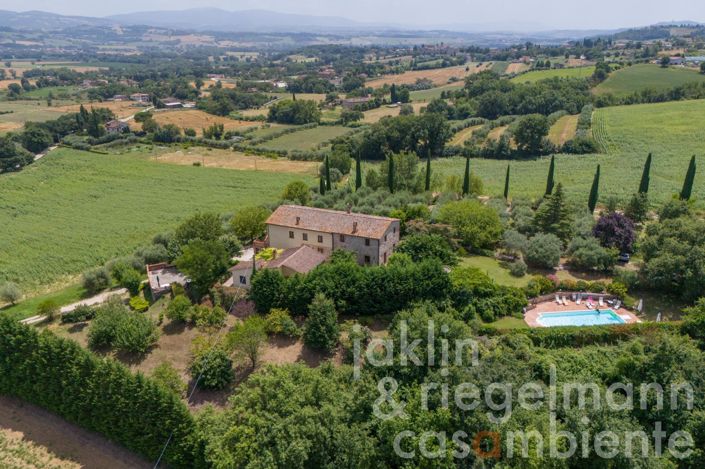 Image No.8-10 Bed Country House for sale