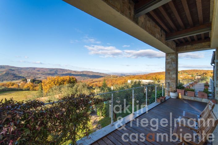 Image No.28-5 Bed Country House for sale