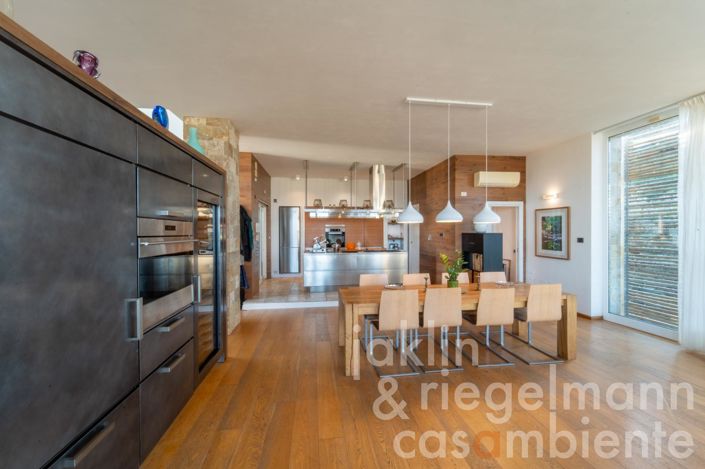 Image No.32-5 Bed Country House for sale