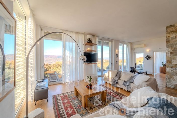 Image No.34-5 Bed Country House for sale