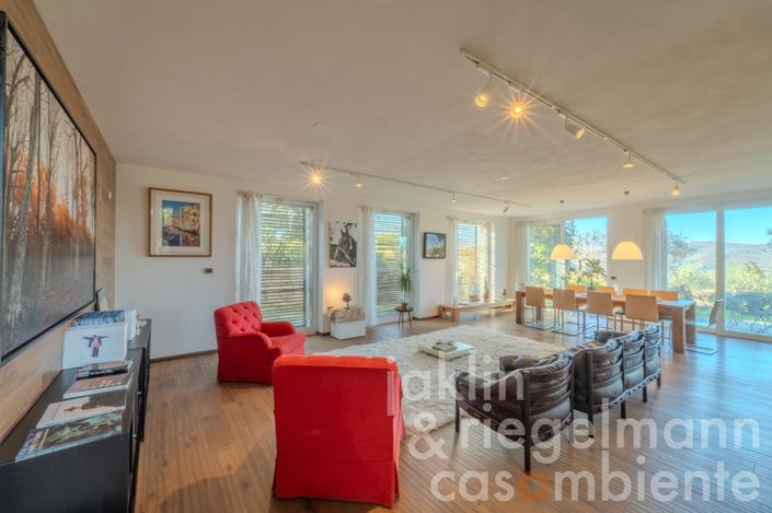 Image No.48-5 Bed Country House for sale