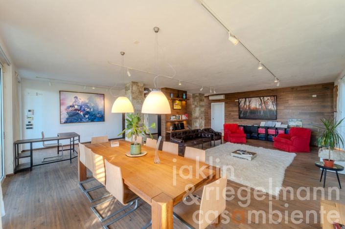 Image No.51-5 Bed Country House for sale