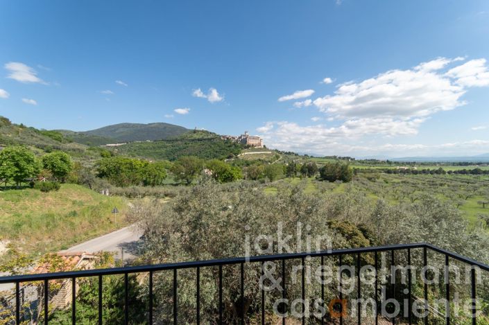 Image No.28-6 Bed Country House for sale