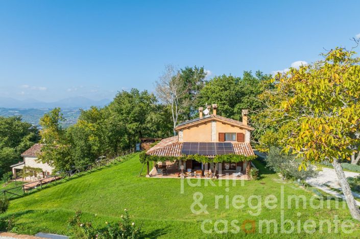 Image No.14-6 Bed Country House for sale