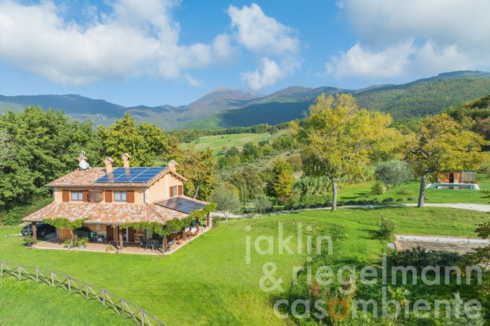 Image No.16-6 Bed Country House for sale