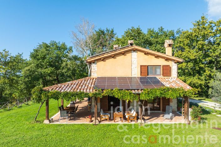 Image No.19-6 Bed Country House for sale