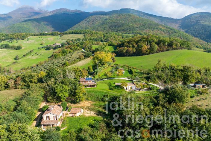 Image No.3-6 Bed Country House for sale