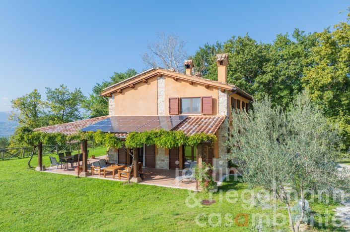 Image No.21-6 Bed Country House for sale