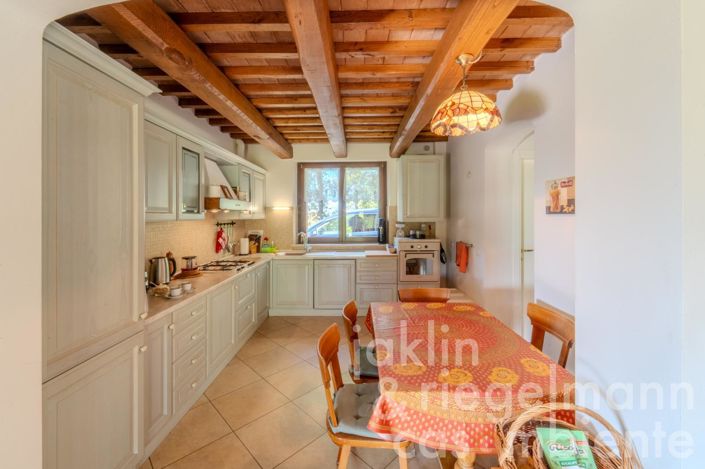 Image No.26-6 Bed Country House for sale